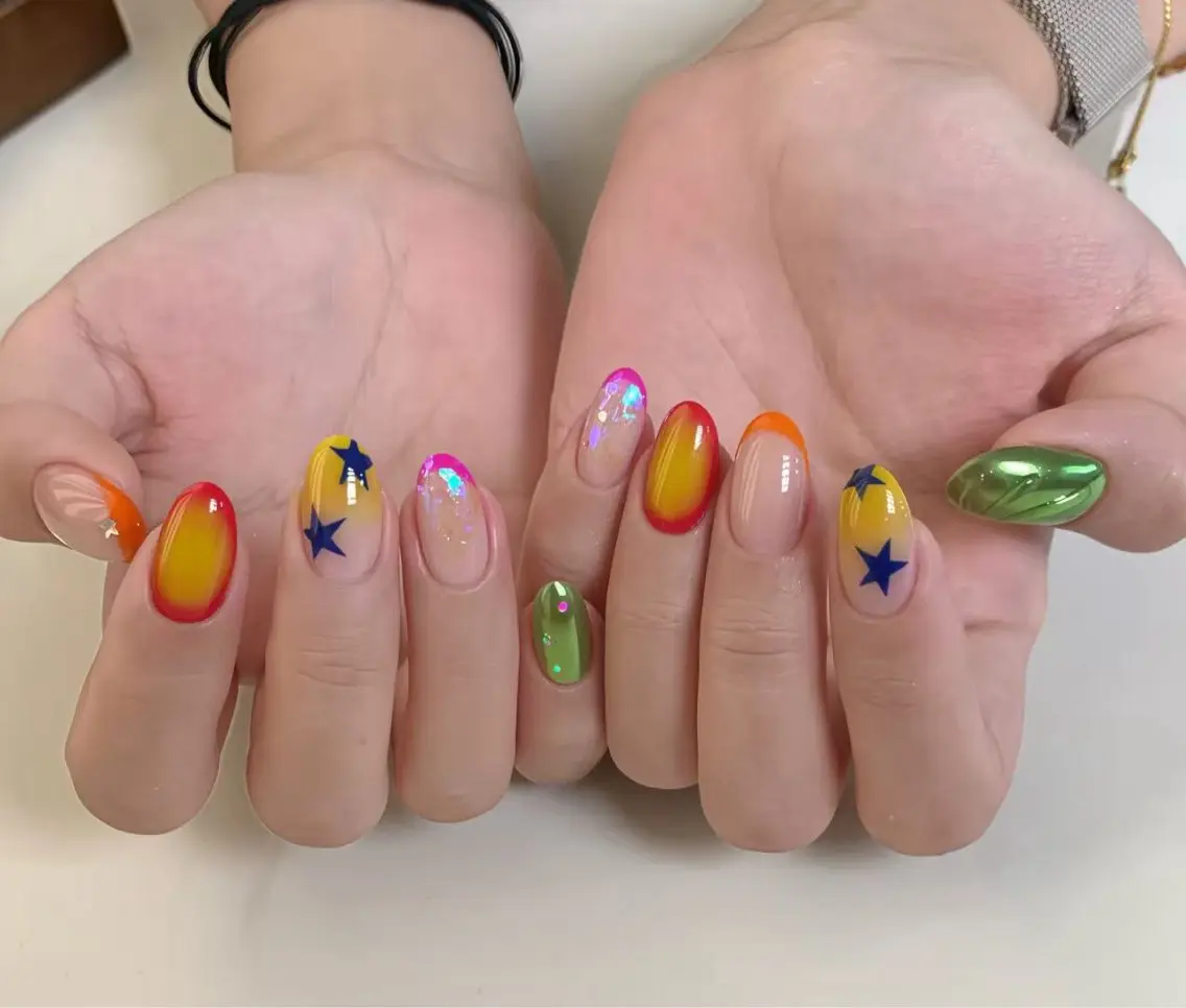 ネイル アートネイル オーロラネイル チークネイル フレンチネイル ガラスフレンチ 🎀🎀YooLi Nail Salonのネイルデザイン