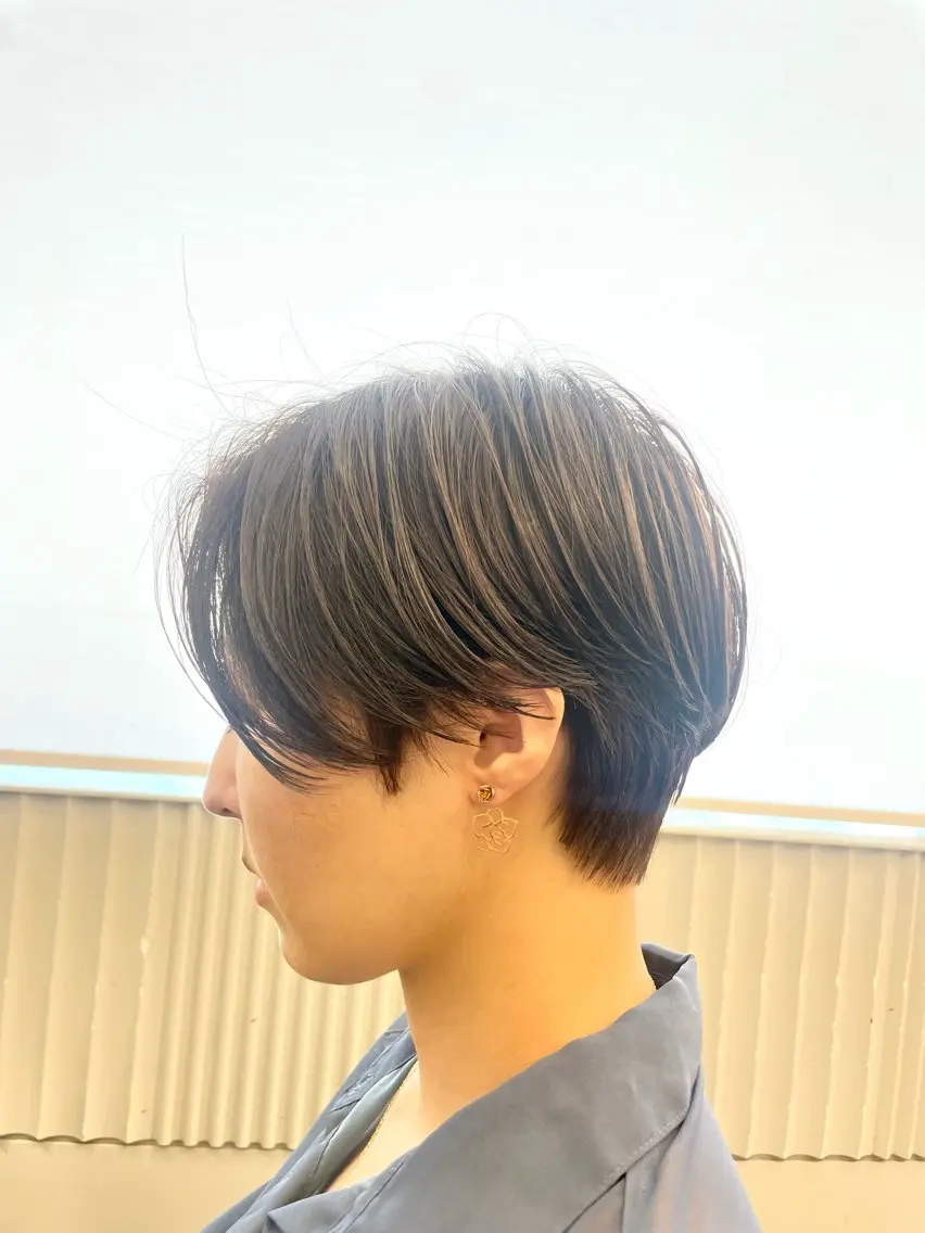 ショート カラー カット ヘアカラー トリートメント 色気レイヤー& ショートはお任せ🌟のヘアスタイル