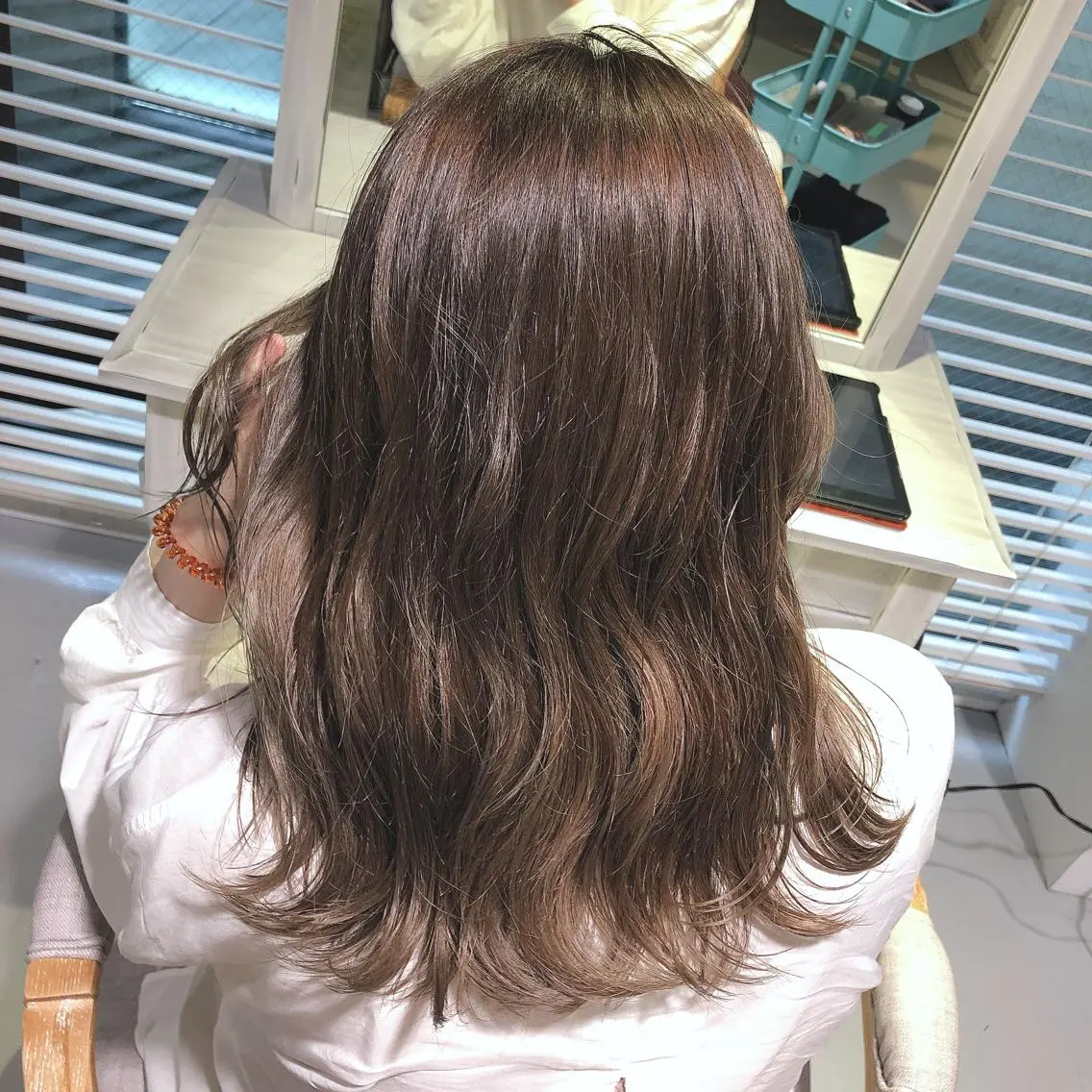 ミディアム カラー ブリーチ ヘアカラー トリートメント 🍊新宿南口🍊 ERINAのヘアスタイル