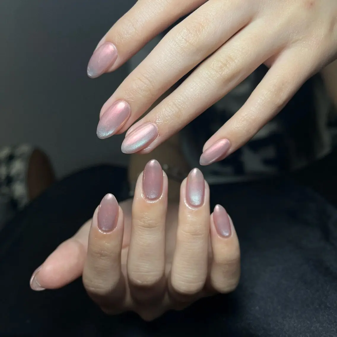 ネイル チークネイル 長さ出し フットネイル ジェルネイル 卒業式 𝓐𝓷𝓻𝓲 XiinhNailのネイルデザイン