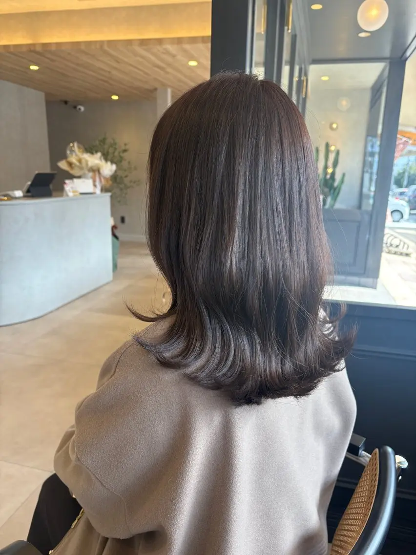 セミロング カット ヘアカラー ✨NEW OPEN/ 美髪矯正/山田千里✨のヘアスタイル