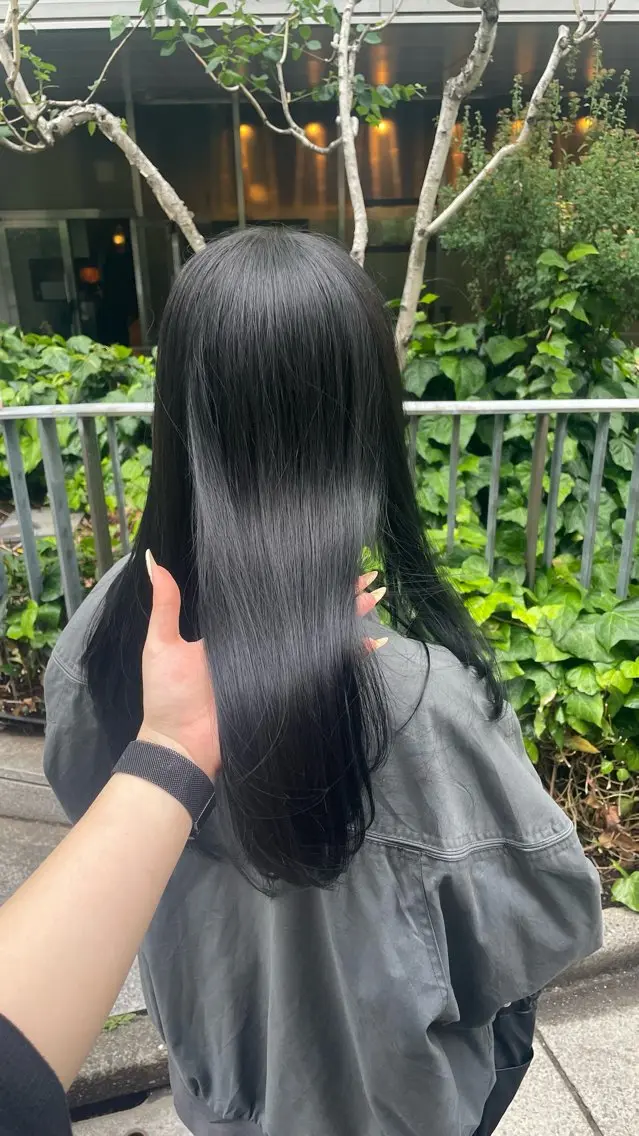 🍑カットカラー＋インボーントリートメント🍑艶のイルミナカラーに最高峰インボーントリートメントメニュー💈✨の写真