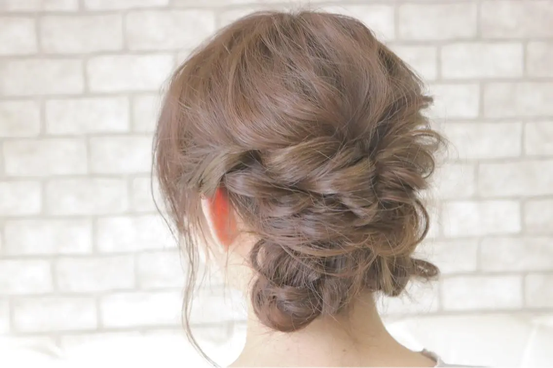 ヘアアレンジ 柳澤 興輝のヘアスタイル