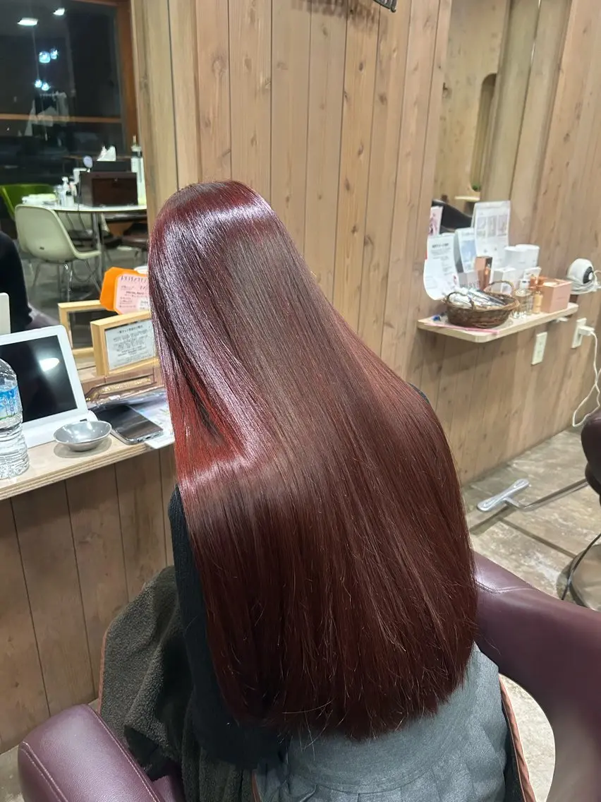 ロング カラー ヘアカラー 山本 真菜香のヘアスタイル