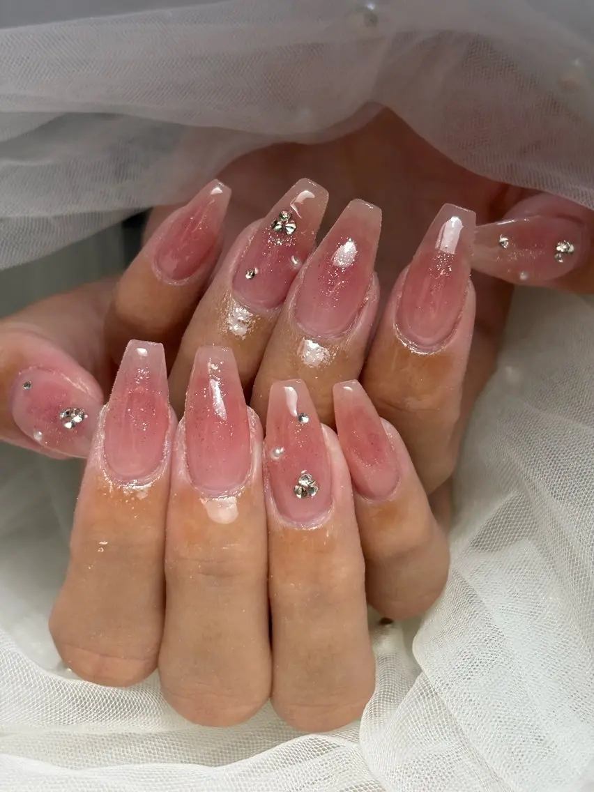 ネイル ハンドネイル フットネイル ✴︎ Delightのネイルデザイン