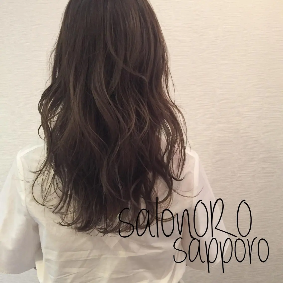 ロング カラー ブリーチ グラデーションカラー グレージュ ハイライトカラー ブリーチなしカラー カット ヘアカラー トリートメント 池田 真由美のヘアスタイル