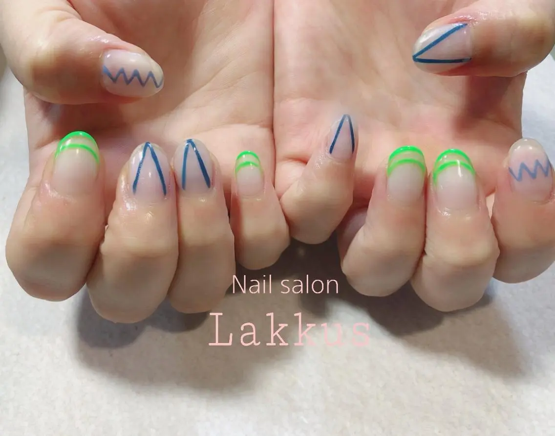 ネイル Lakkus T－Mのネイルデザイン