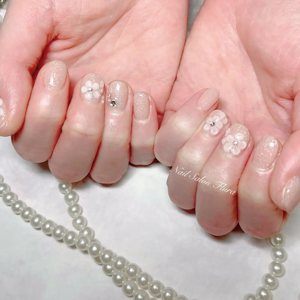 ネイル NailSalon Fluraのネイルデザイン