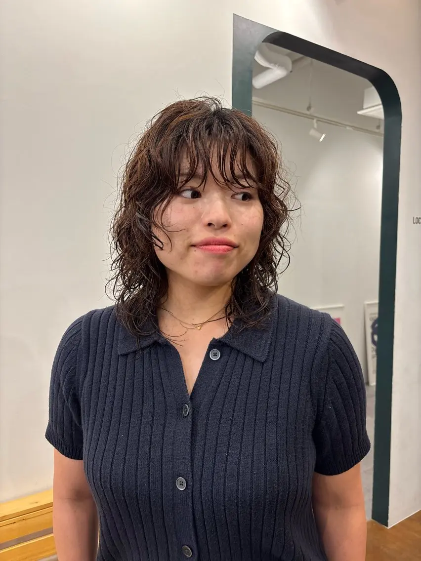 ミディアム パーマ ミディアムパーマ カット パーマ トリートメント ヘアセット ハードパーマ Rico💜のヘアスタイル