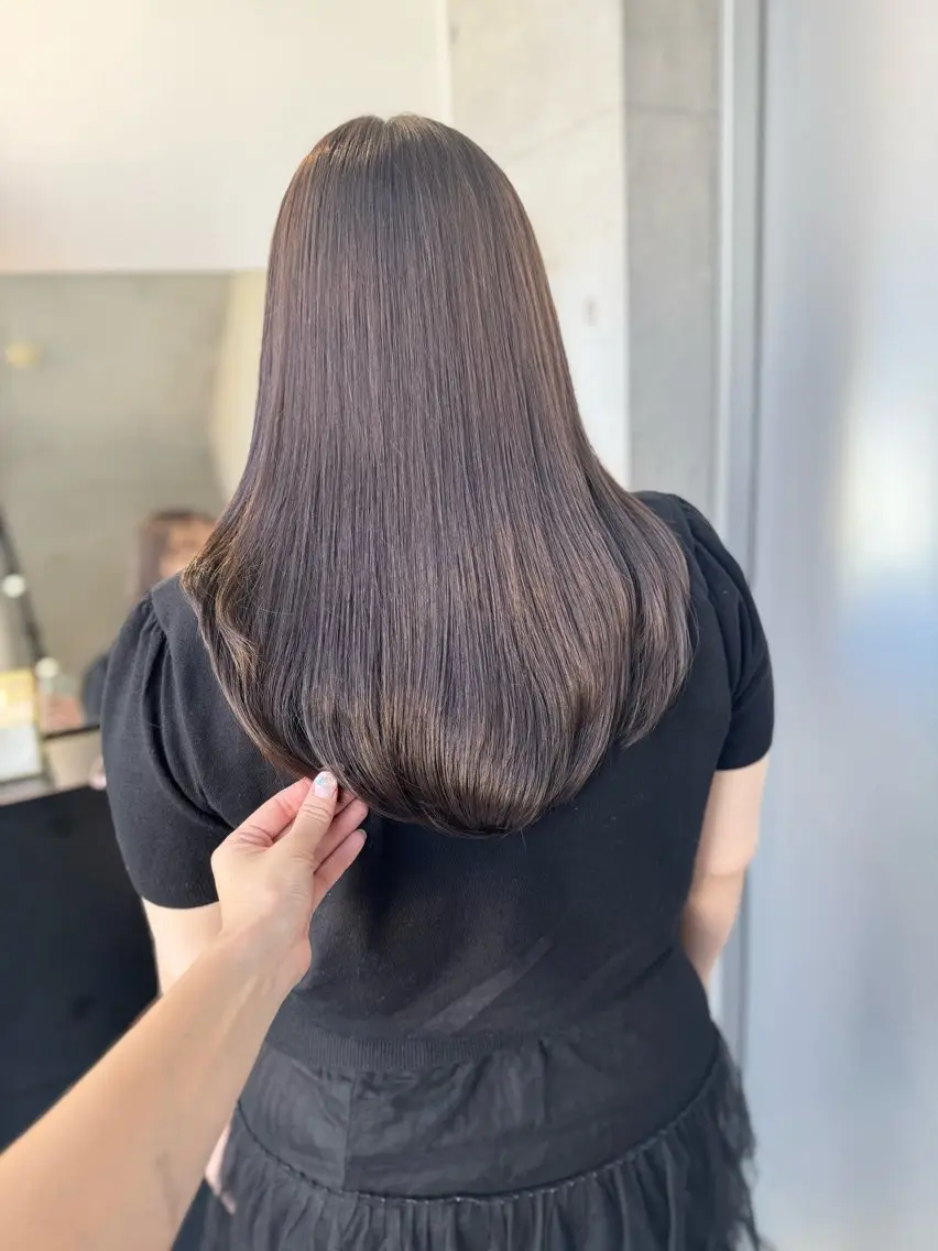 ロング カラー パーマ ヘアアレンジ ヘアカラー 透明感/オリーブ/ グレージュ/YUKAのヘアスタイル