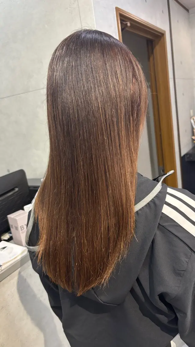 ロング ショートボブ ボブ ハイライト 髪質改善 レイヤーカット トリートメント REVE 美容室のヘアスタイル