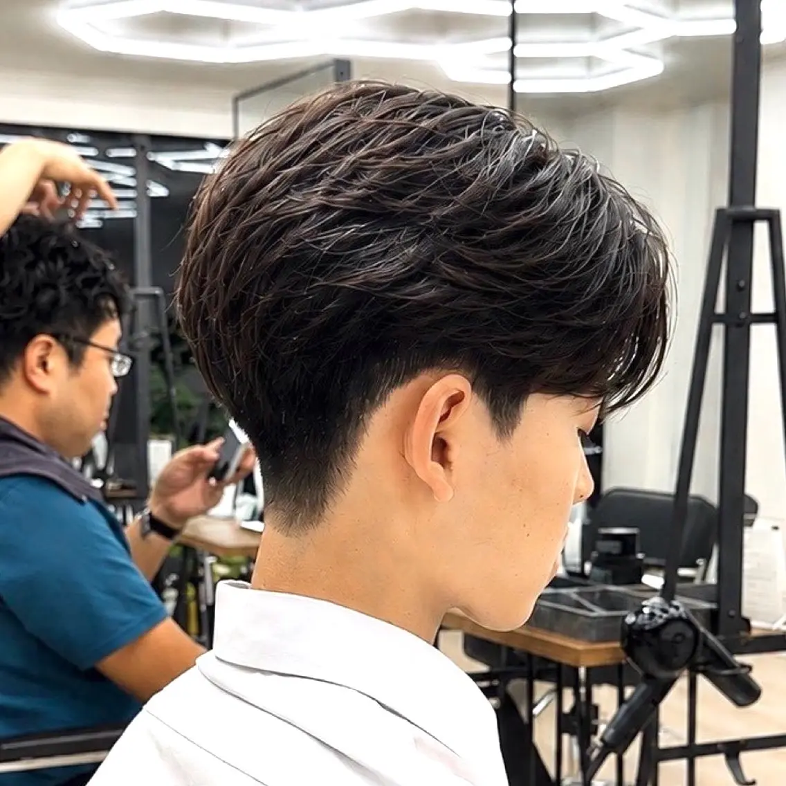 メンズ センターパート フェザーパーマ メンズ韓国風 メンズパーマ メンズウルフカット カット 縮毛矯正 Men‘ssalon NEO町田店のヘアスタイル