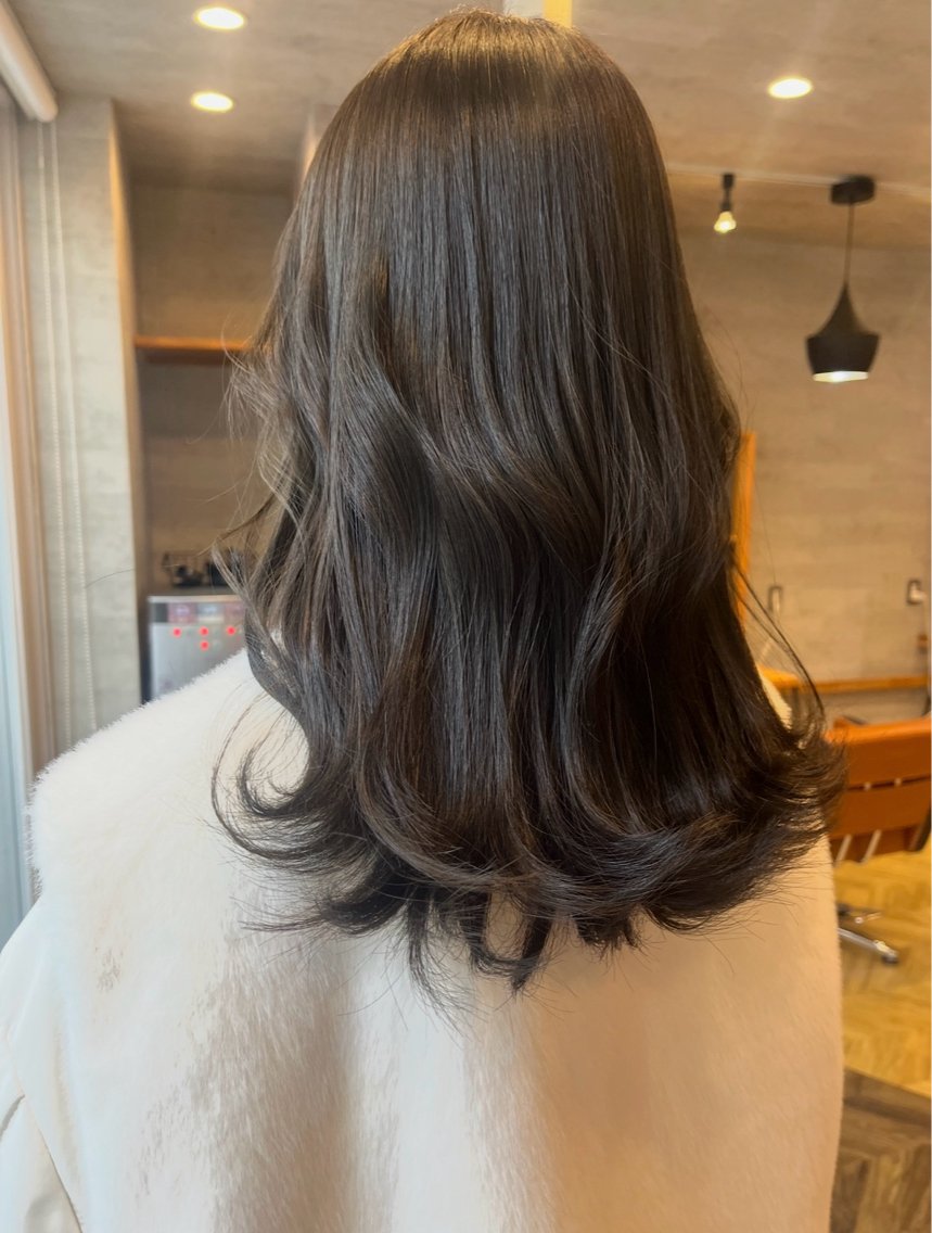 セミロング カラー ヘアカラー Reina Agu cardinal片町のヘアスタイル