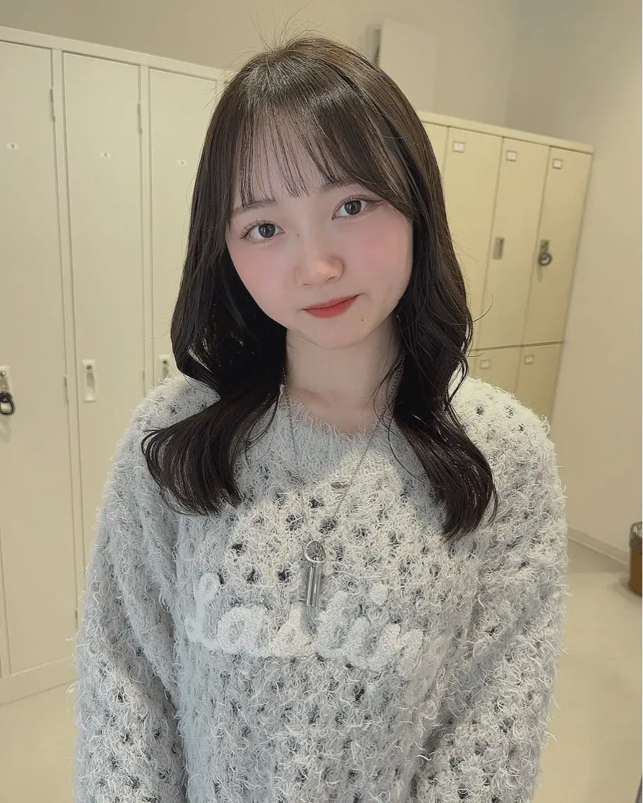 ロング カラー グレージュ 透明感カラー🫧🌈 似合わせカット✂︎のヘアスタイル