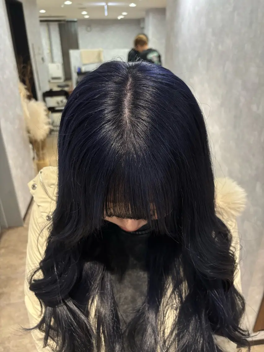 ロング カラー カット ヘアカラー トリートメント 🌐NATSUMI 🌐【寒色カラー】のヘアスタイル