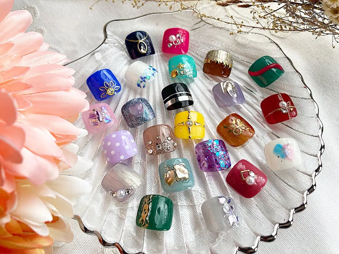 ネイル フットネイル ネイル💅KAO ✨ボニータのネイルデザイン
