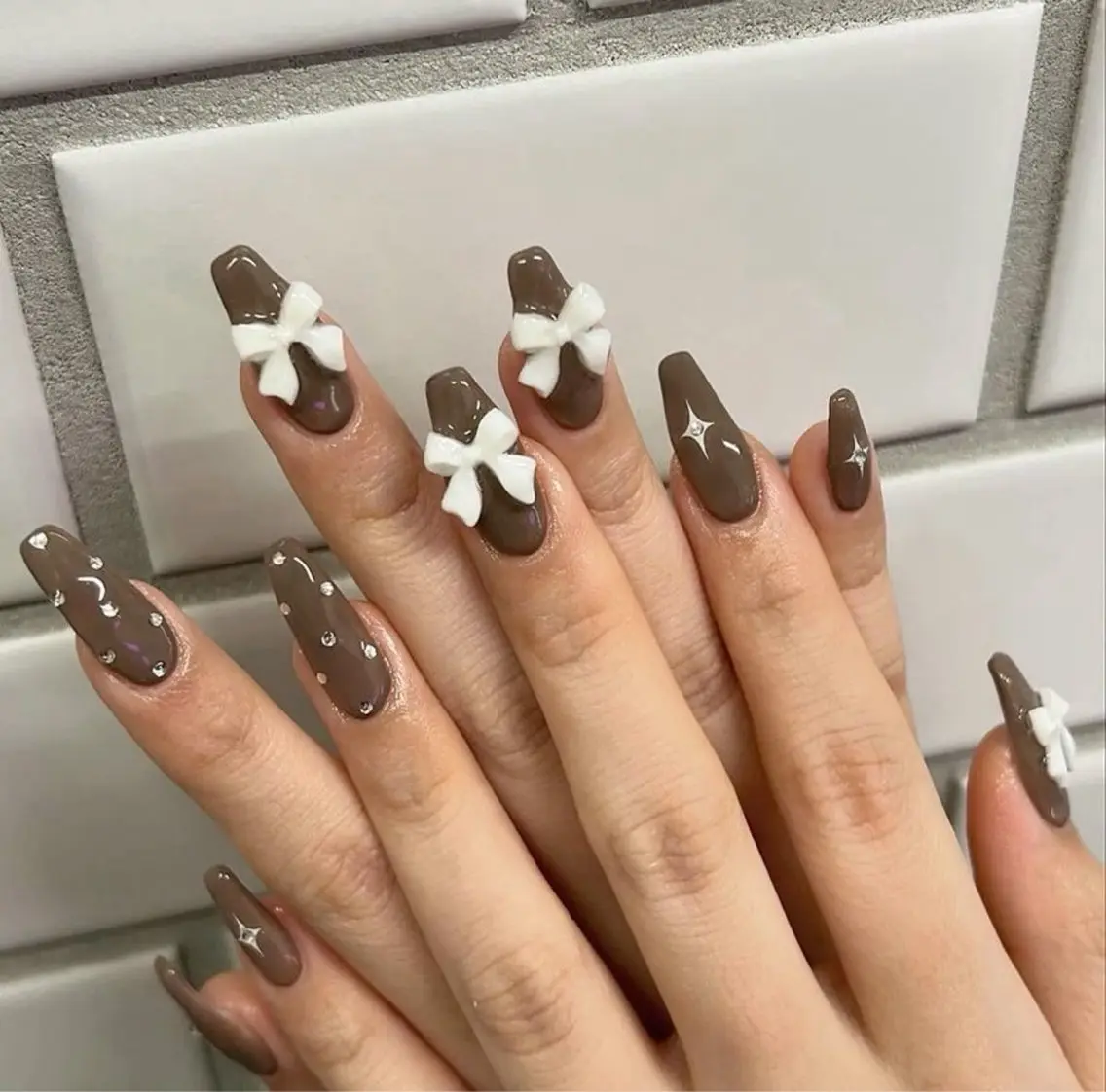ネイル 韓国ネイル マグネットネイル 持ち込み ハンドネイル Mimi Nail_Royalのネイルデザイン