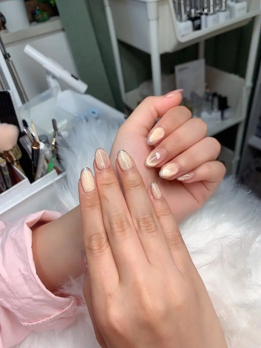 ネイル マグネットネイル xinh nailsのネイルデザイン