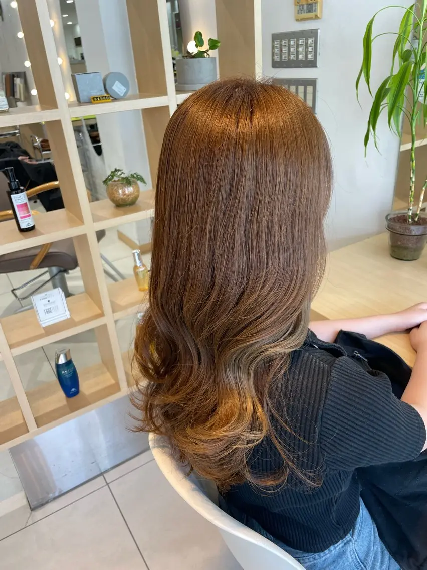 ロング 顔まわりレイヤー 姫カット 韓国風ヘア レイヤーカット ロング 🧸SAKI🎀 韓国レイヤーのヘアスタイル