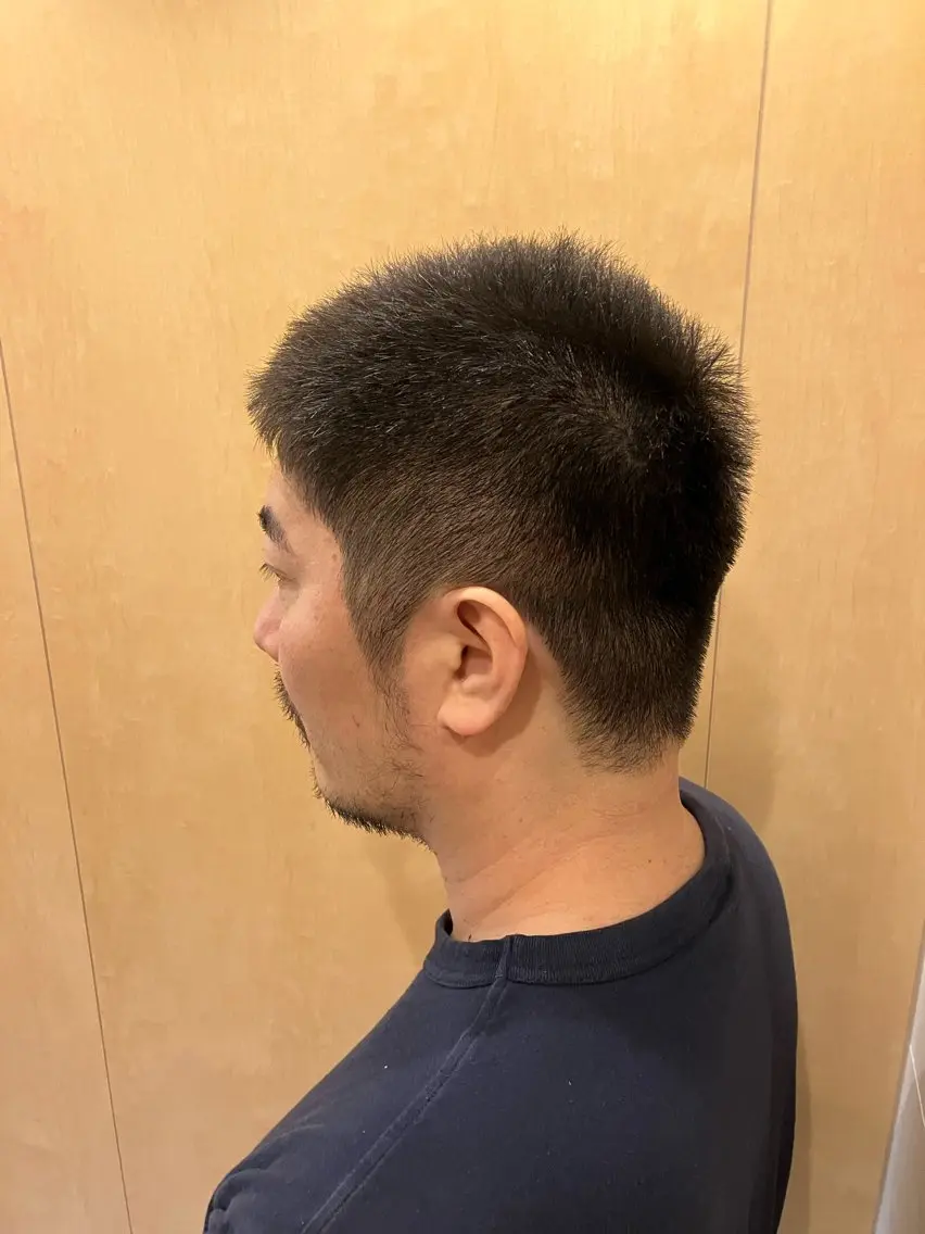 ショート メンズ SAKI SAKIのヘアスタイル