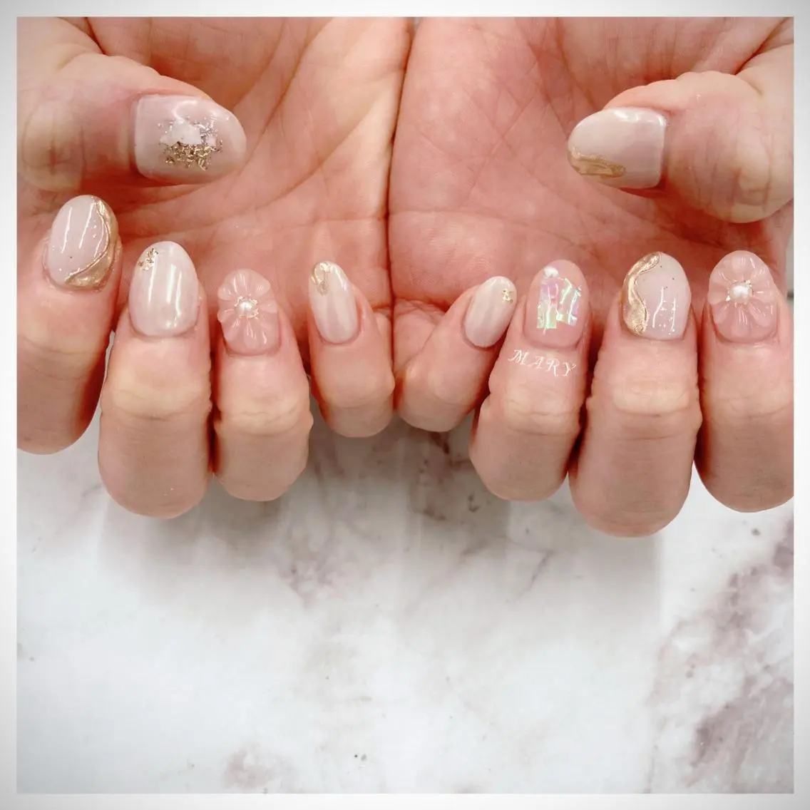ネイル アートネイル オーロラネイル フラワーネイル ミラーネイル 持ち込み ハンドネイル Mary nail .narumiのネイルデザイン