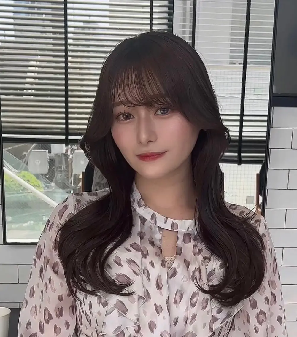 ロング カラー カット ヘアカラー トリートメント 🌫️大人韓国ヘア 🌫️naoyaのヘアスタイル