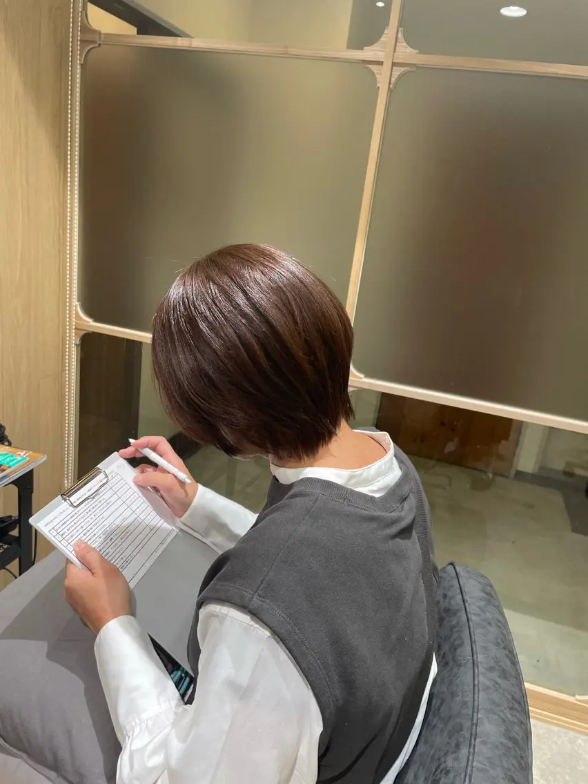 ショート care'A 林のヘアスタイル