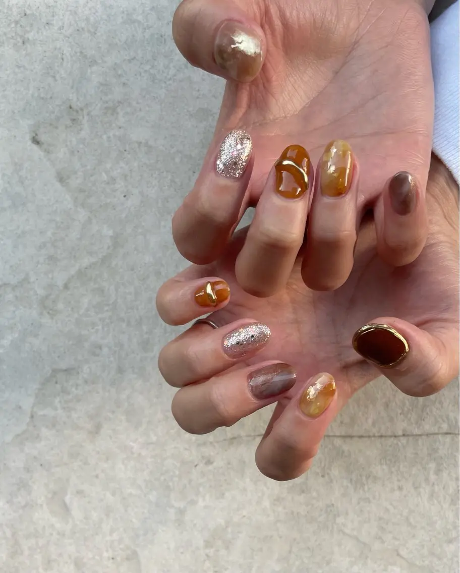 💅🏻【オフなし】 10本ニュアンスアート　アートし放題【持ち込みデザイン可能】の写真