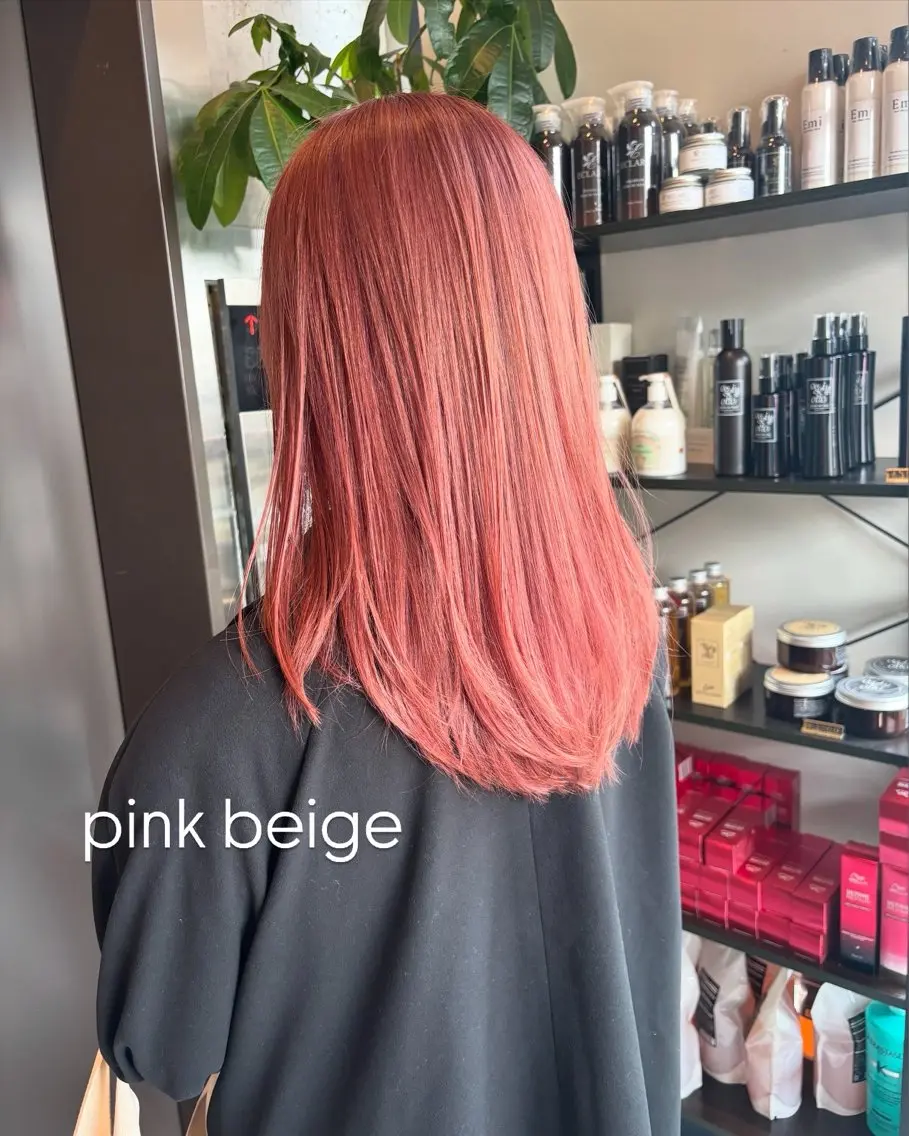 ロング カラー 透明感カラー カット ヘアカラー トリートメント 【完全個室】髪質改善 暖色カラー/山崎唯奈のヘアスタイル