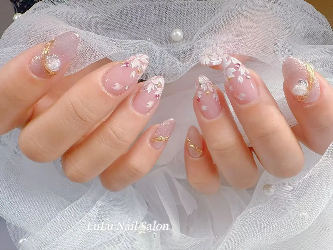ネイル ハンドネイル LULU Nail salonみどりのネイルデザイン