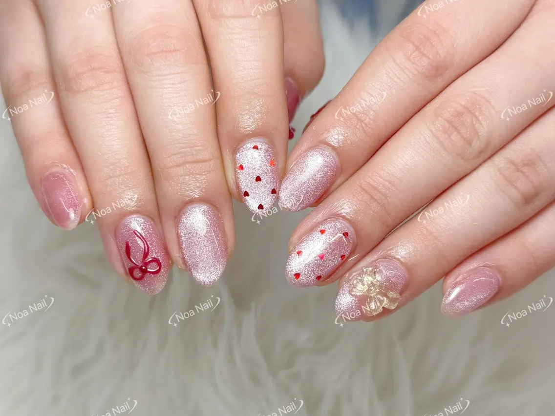ネイル フレンチネイル グラデーション 韓国ネイル マグネットネイル 持ち込み ハンドネイル Noa Nailのネイルデザイン