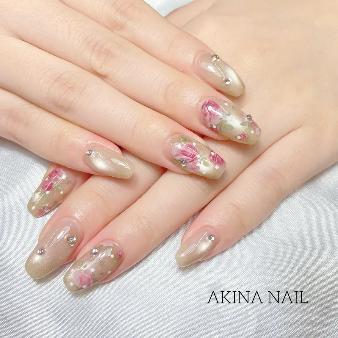 セミロング ハンドネイル Akina Nail 亀戸のネイルデザイン