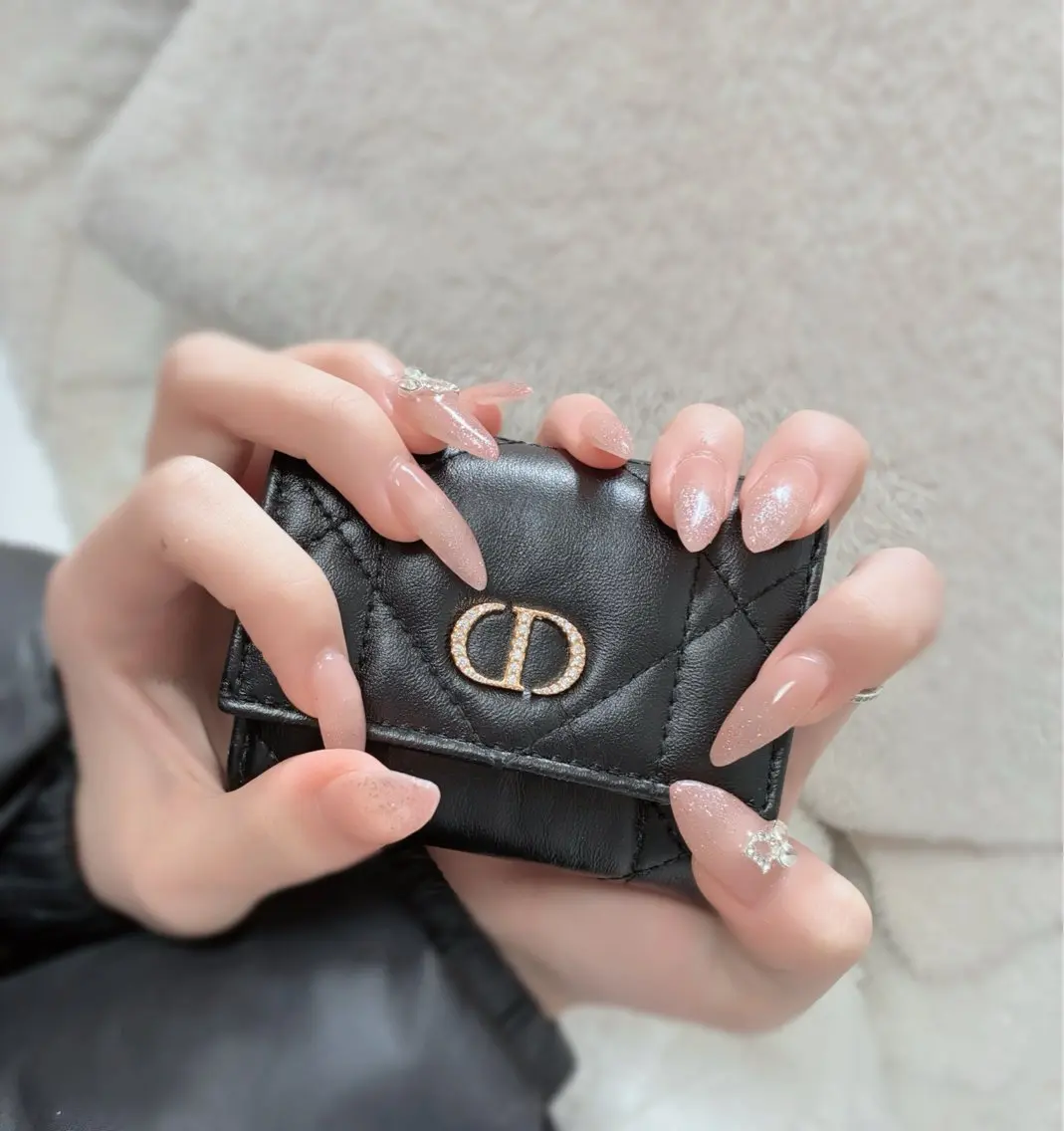 ネイル ESPOIR Ｎのネイルデザイン