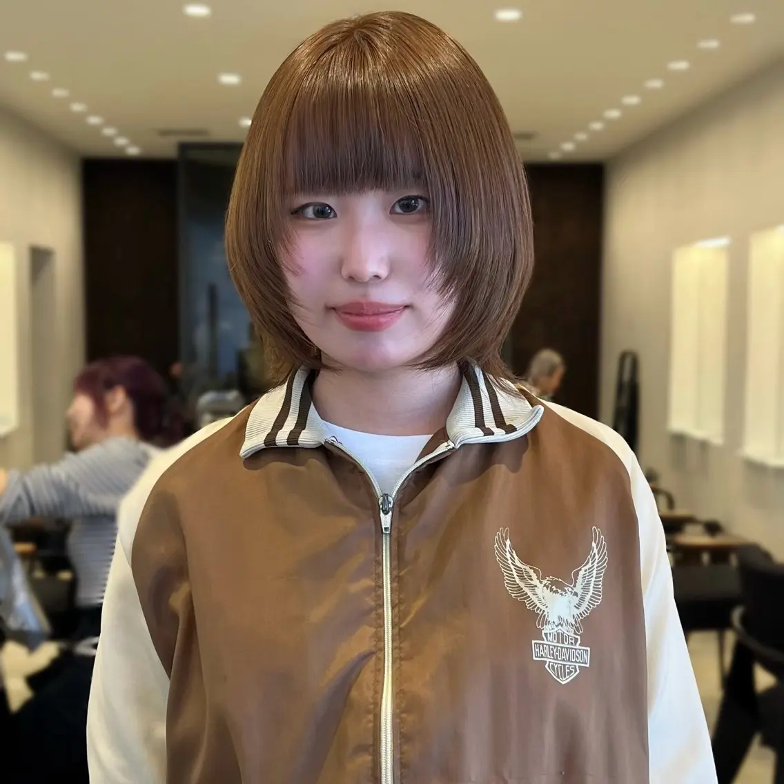 ショート ヘアカラー 羽鳥 菜々子のヘアスタイル