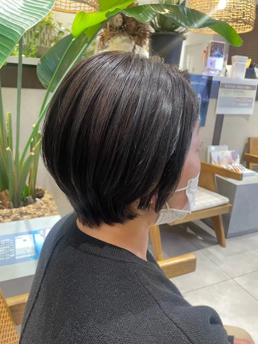 ショート ショートボブ ボブ ショートヘア カット 富田 紗世のヘアスタイル