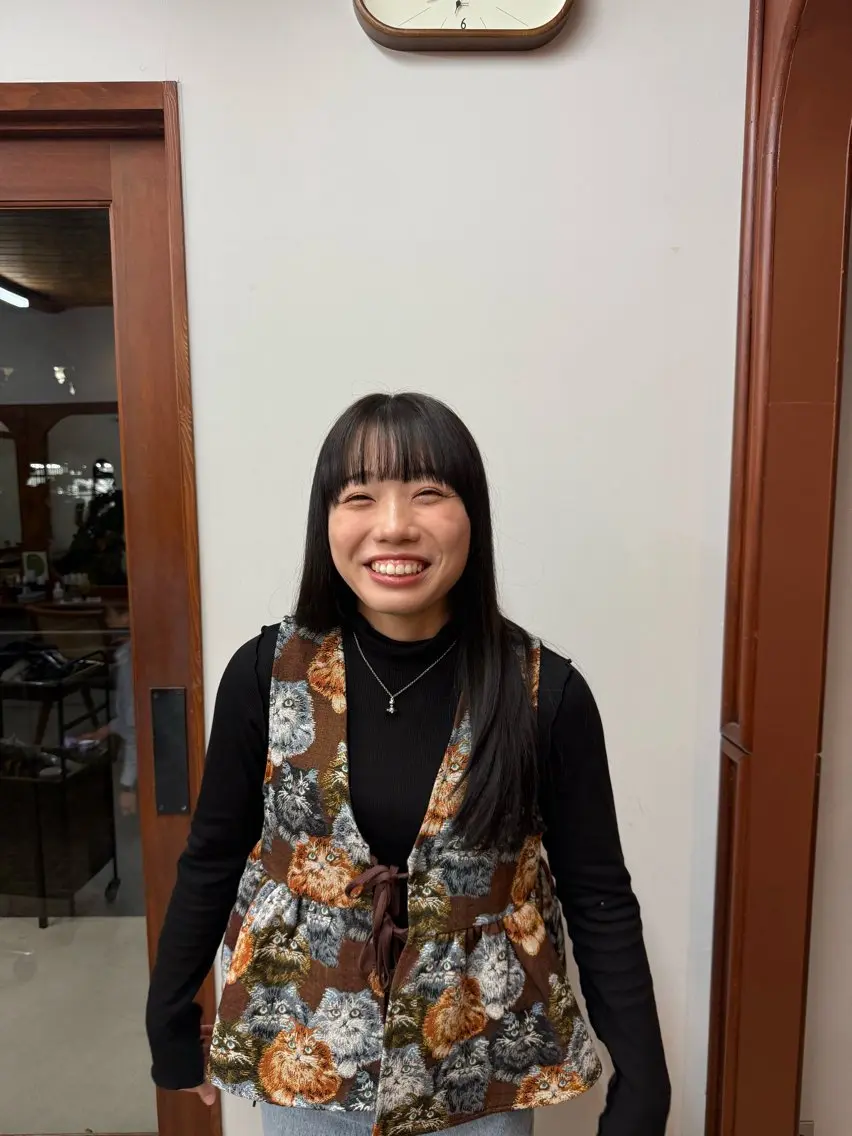 カラー DEPT 西川もかのヘアスタイル