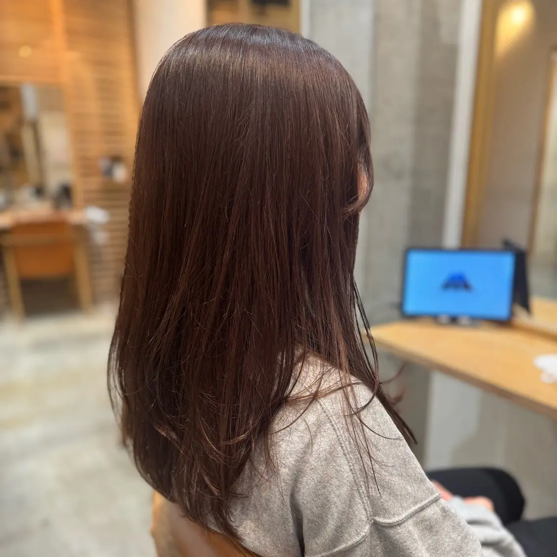 セミロング カラー カット ヘアカラー トリートメント 透明感カラー/レイ ヤー/Nana🌈のヘアスタイル