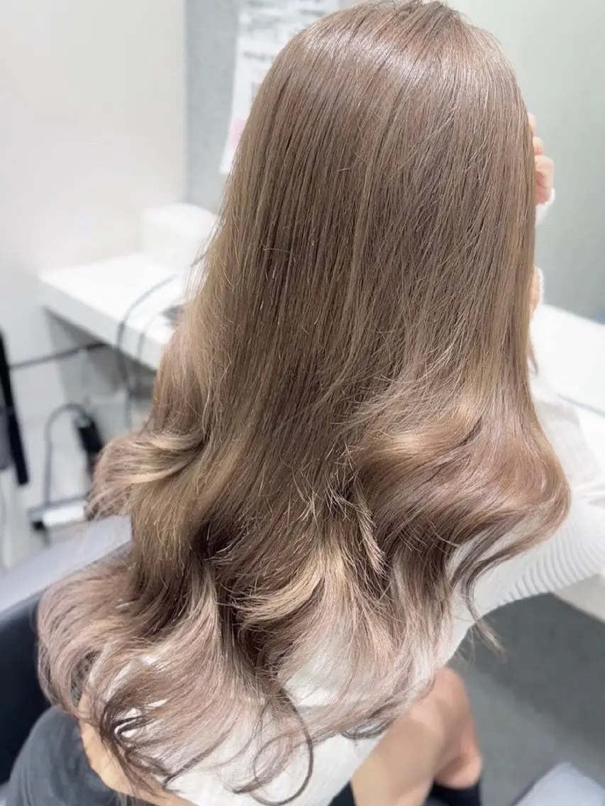 ロング vizz SAKIのヘアスタイル
