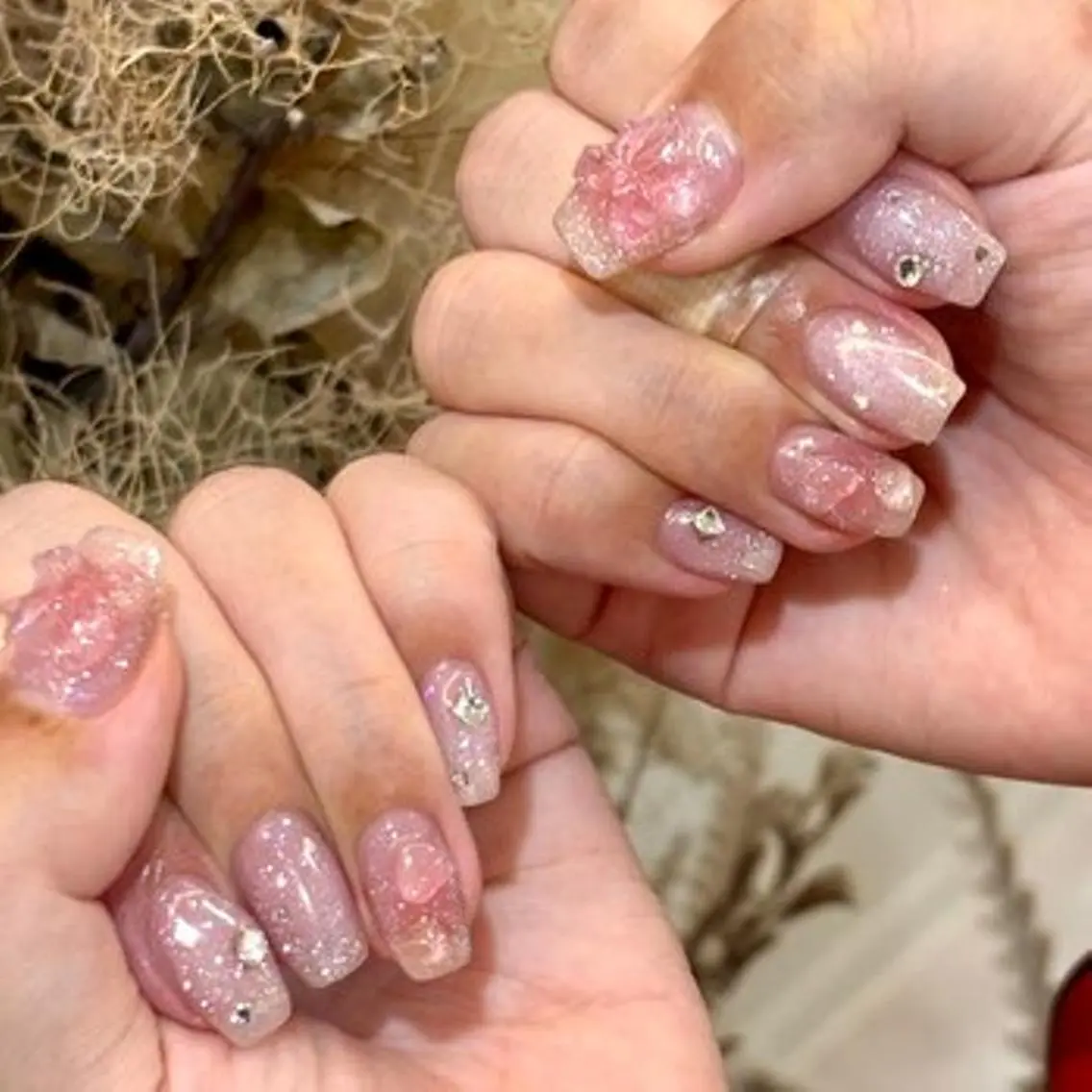 ネイル キラキラネイル 持ち込み ピンク リボン 冬ネイル ハンドネイル パラジェル認定サロン N°nail 立川のネイルデザイン