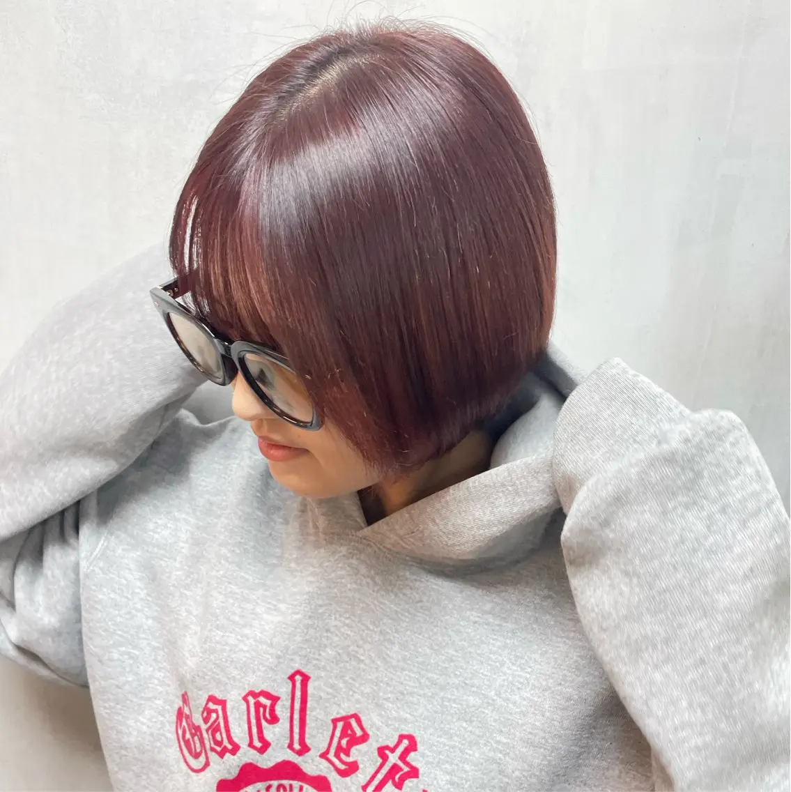 ショート ヘアカラー 🧸顔周りカット /透明感🎀のヘアスタイル