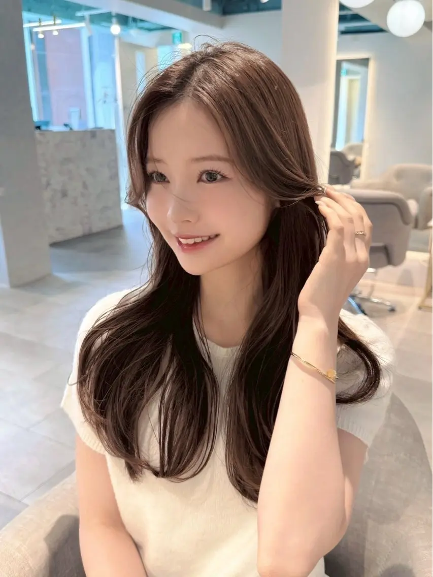 ロング mo moのヘアスタイル