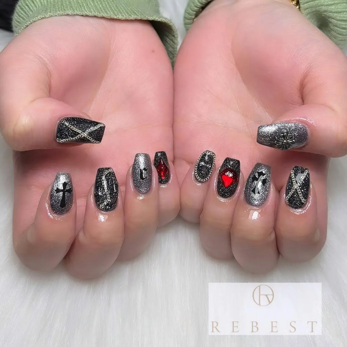ネイル nailist SENAのネイルデザイン