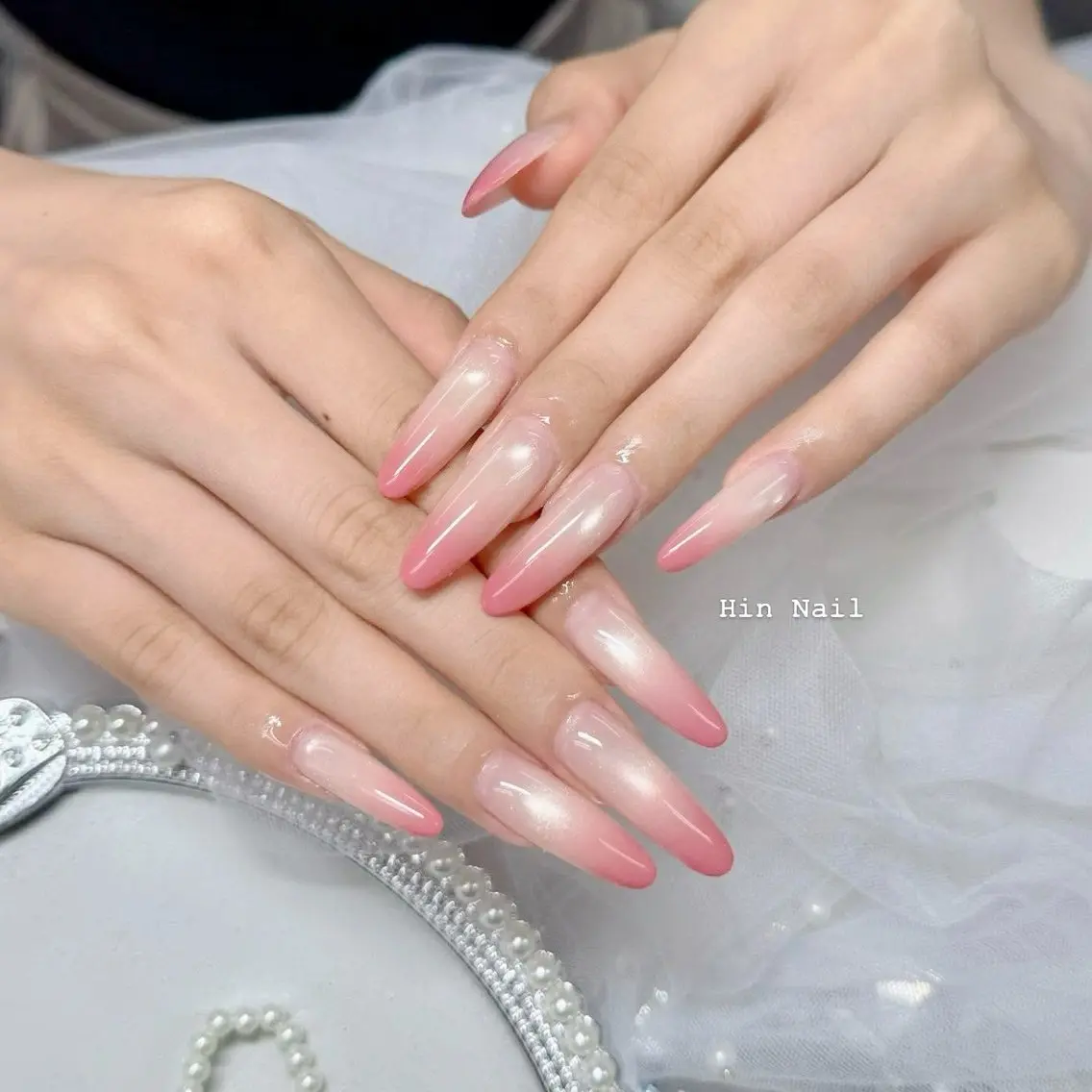 ネイル ハンドネイル HIN NAILのネイルデザイン