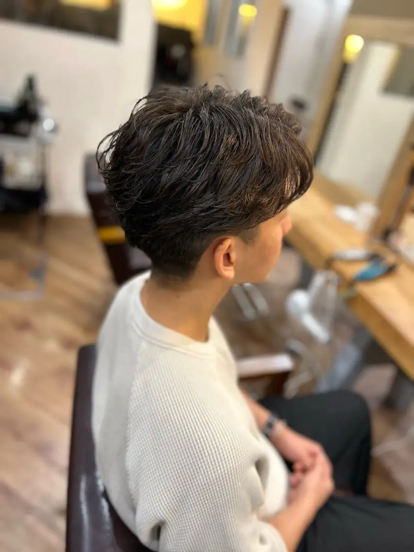パーマ メンズ メンズパーマ ニュアンスパーマ カット パーマ 河田 日和のヘアスタイル
