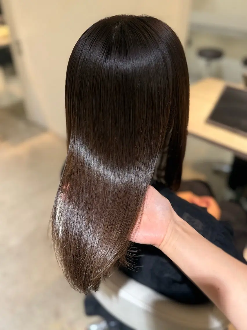 セミロング カラー ブラウンカラー 透明感カラー 🦋🫧艶髪カラー 🫧🦋あいりのヘアスタイル