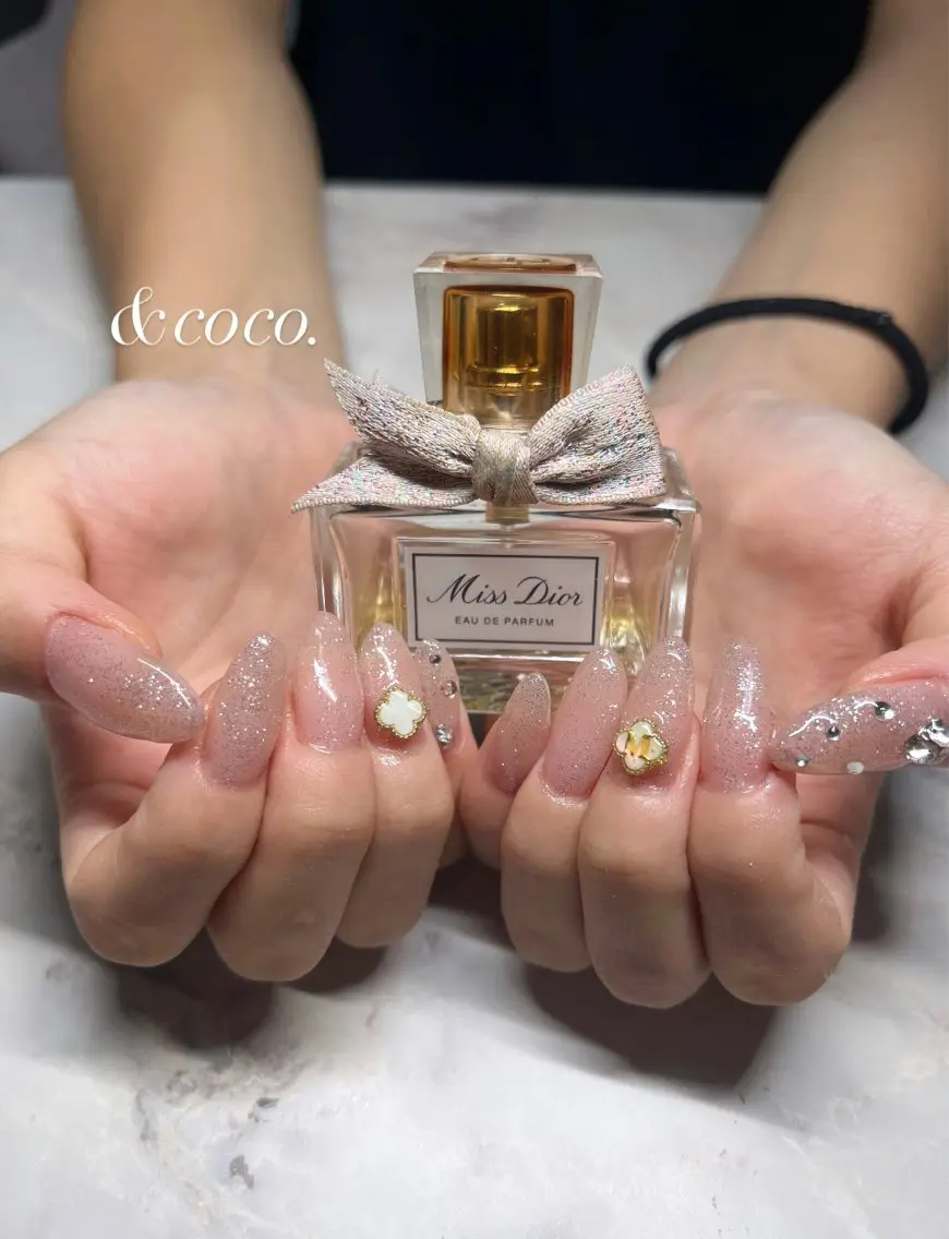 ネイル アートネイル フラッシュネイル 持ち込み ハンドネイル & coco.のネイルデザイン