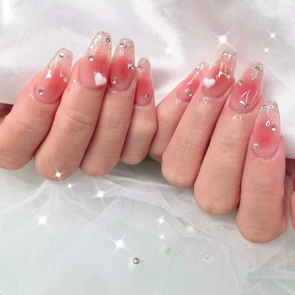 ネイル misaki 🩰‎🤍🎀のネイルデザイン