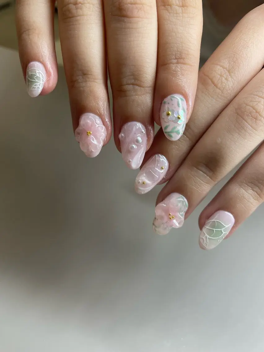 ネイル ハンドネイル Hisaka Mikiのネイルデザイン