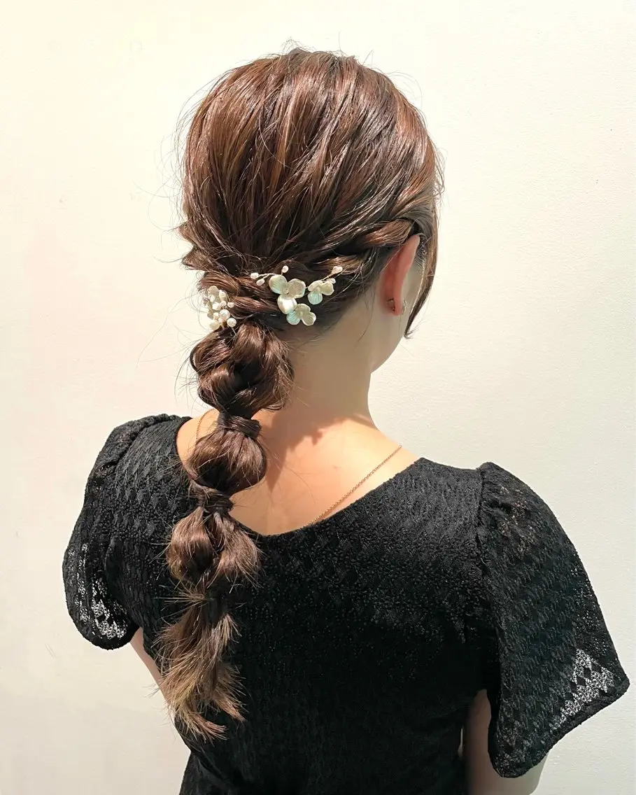 ロング ヘアアレンジ ヘアセット 透明感カラー×ヘア アレンジ🪽しおりのヘアスタイル