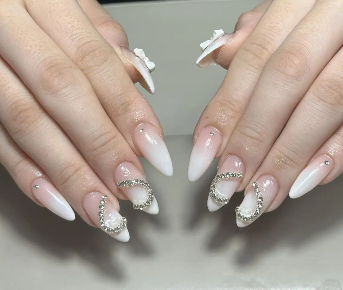 ネイル ハンドネイル 🎀 KiKi_nailのネイルデザイン